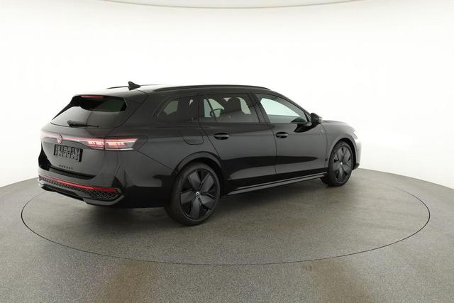 Volkswagen Passat Variant 2.0 TSI 150 kW R-Line DSG Black, Pano, AHK, Navi, IQ.Light, Side, Kamera, el. Klappe, 19-Zoll, 5 J.-Garantie 