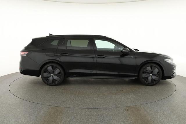 Volkswagen Passat Variant 2.0 TSI 150 kW R-Line DSG Black, Pano, AHK, Navi, IQ.Light, Side, Kamera, el. Klappe, 19-Zoll, 5 J.-Garantie 