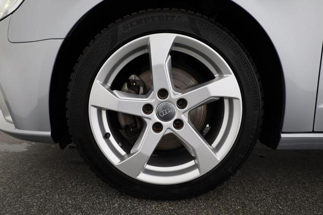 Audi A3 Sportback 35 TFSI sport TFSI, LED, Navi, Sitzheizung, 17-Zoll 