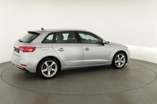 Audi A3 Sportback 35 TFSI sport TFSI, LED, Navi, Sitzheizung, 17-Zoll 