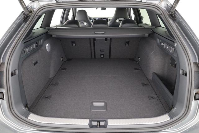 Volkswagen Passat Variant 2.0 TDI 110 kW R-line DSG Black, Pano, AHK, Navi, IQ.Light, Side, Kamera. el. Klappe, 19-Zoll, 5 J.-Garantie 