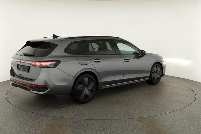 Volkswagen Passat Variant 2.0 TDI 110 kW R-line DSG Black, Pano, AHK, Navi, IQ.Light, Side, Kamera. el. Klappe, 19-Zoll, 5 J.-Garantie 