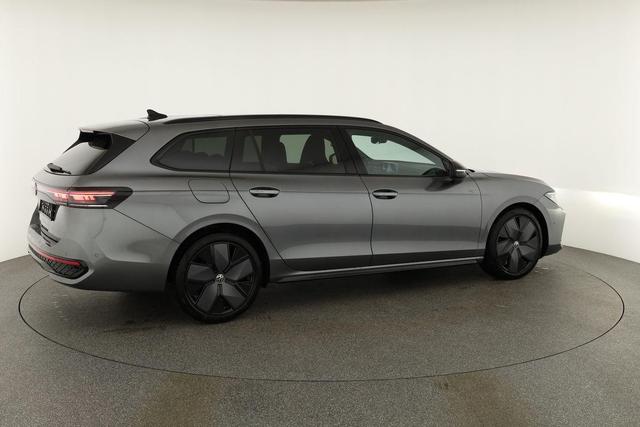 Volkswagen Passat Variant 2.0 TDI 110 kW R-line DSG Black, Pano, AHK, Navi, IQ.Light, Side, Kamera. el. Klappe, 19-Zoll, 5 J.-Garantie 