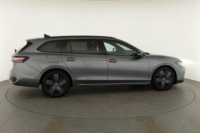 Volkswagen Passat Variant 2.0 TDI 110 kW R-line DSG Black, Pano, AHK, Navi, IQ.Light, Side, Kamera. el. Klappe, 19-Zoll, 5 J.-Garantie 
