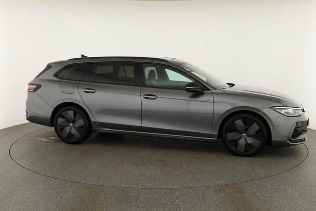 Volkswagen Passat Variant 2.0 TDI 110 kW R-line DSG Black, Pano, AHK, Navi, IQ.Light, Side, Kamera. el. Klappe, 19-Zoll, 5 J.-Garantie 