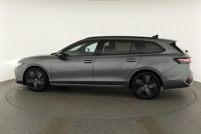 Volkswagen Passat Variant 2.0 TDI 110 kW R-line DSG Black, Pano, AHK, Navi, IQ.Light, Side, Kamera. el. Klappe, 19-Zoll, 5 J.-Garantie 