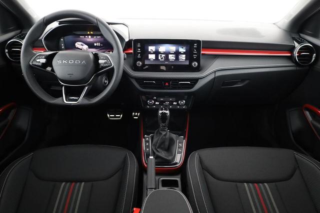Skoda Fabia Monte Carlo 1.5 TSI DSG Carlo, Ladeboden, LED, Kamera, App-Connect, 17-Zoll 