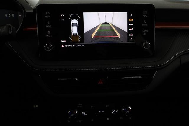 Skoda Fabia Monte Carlo 1.5 TSI DSG Carlo, Ladeboden, LED, Kamera, App-Connect, 17-Zoll 