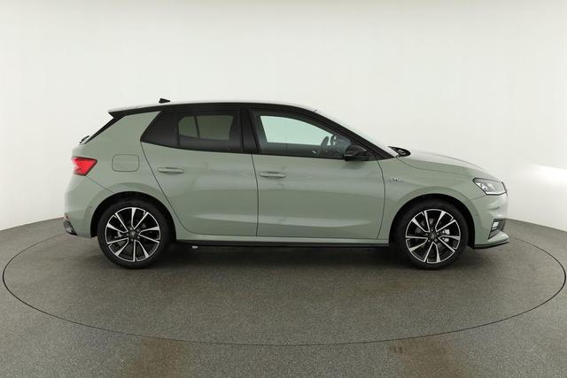 Skoda Fabia Monte Carlo 1.5 TSI DSG Carlo, Ladeboden, LED, Kamera, App-Connect, 17-Zoll 
