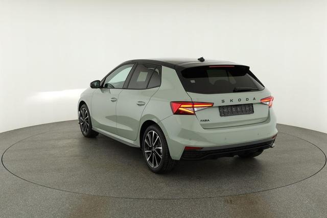 Skoda Fabia Monte Carlo 1.5 TSI DSG Carlo, Ladeboden, LED, Kamera, App-Connect, 17-Zoll 