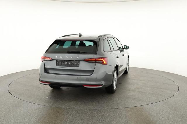 Skoda Octavia Combi 1.5 TSI 110 kW Selection Selection, LED, Side, ACC, Kamera, 17-Zoll 