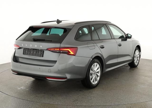 Skoda Octavia Combi 1.5 TSI 110 kW Selection Selection, AHK, LED, Side, ACC, Kamera, 17-Zoll 