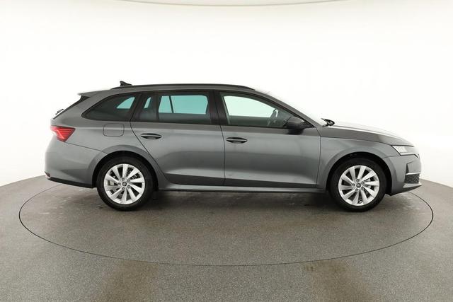 Skoda Octavia Combi 1.5 TSI 110 kW Selection Selection, AHK, LED, Side, ACC, Kamera, 17-Zoll 