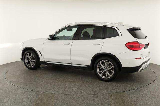 BMW X3 xDrive 20 i xLine xDrive20i xLine, Pano, AHK, Navi, AreaView, Side, 19-Zoll 