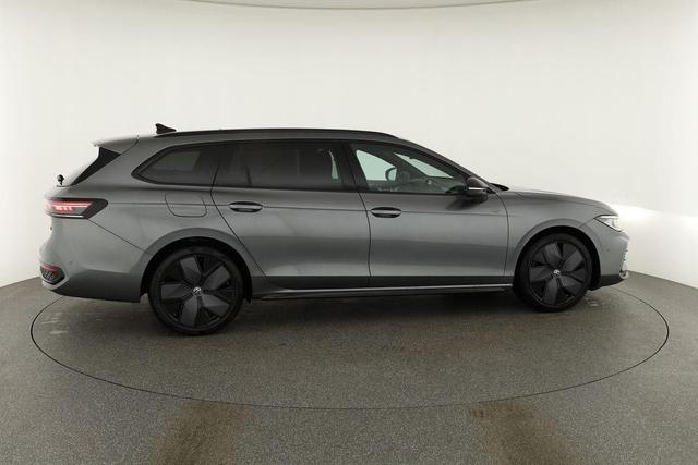 Volkswagen Passat Variant 2.0 TSI 150 kW R-Line DSG Black, Pano, AHK, Navi, IQ.Light, Side, Kamera, el. Klappe, 19-Zoll, 5 J.-Garantie 