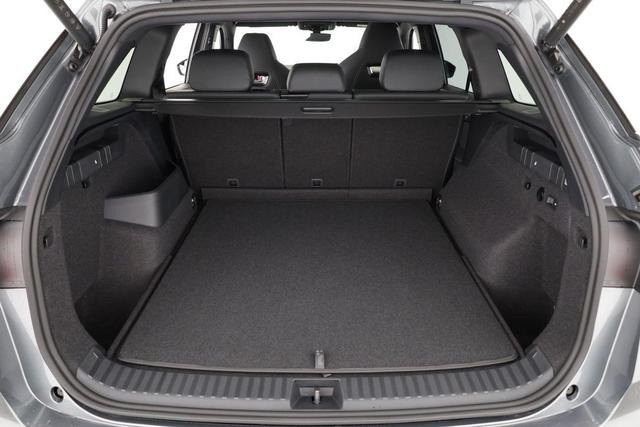 Skoda Kodiaq 2.0 TSI 150 kW 4x4 Sportline DSG Sportline, Pano, AHK, Navi, Matrix, Canton, Side, FS-beheizbar, el. Klappe, Kamera, 19-Zoll, 5 J.-Garantie 