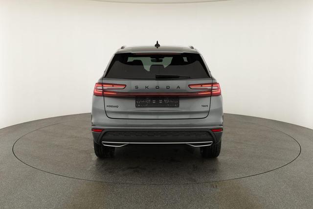 Skoda Kodiaq 2.0 TSI 150 kW 4x4 Sportline DSG Sportline, Pano, AHK, Navi, Matrix, Canton, Side, FS-beheizbar, el. Klappe, Kamera, 19-Zoll, 5 J.-Garantie 