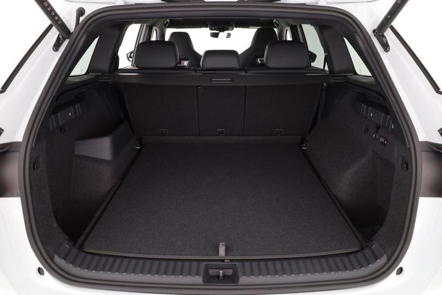 Skoda Kodiaq 2.0 TSI 150 kW 4x4 Sportline DSG Sportline, Pano, AHK, Navi, Matrix, Canton, Side, FS-beheizbar, el. Klappe, Kamera, 19-Zoll, 5 J.-Garantie 