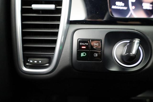 Porsche Cayenne S Sport Chrono, LED, AHK, Pano, Bose, Luft, 21-Zoll 