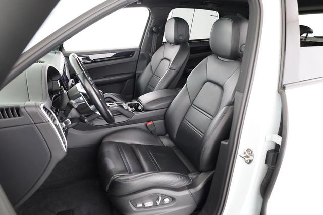 Porsche Cayenne S Sport Chrono, LED, AHK, Pano, Bose, Luft, 21-Zoll 