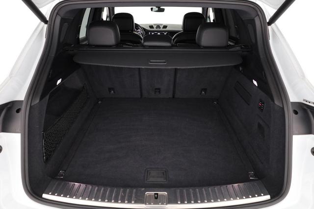 Porsche Cayenne S Sport Chrono, LED, AHK, Pano, Bose, Luft, 21-Zoll 