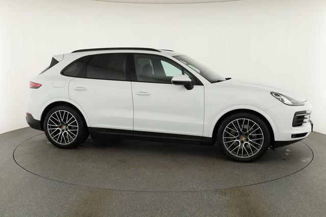 Porsche Cayenne S Sport Chrono, LED, AHK, Pano, Bose, Luft, 21-Zoll 