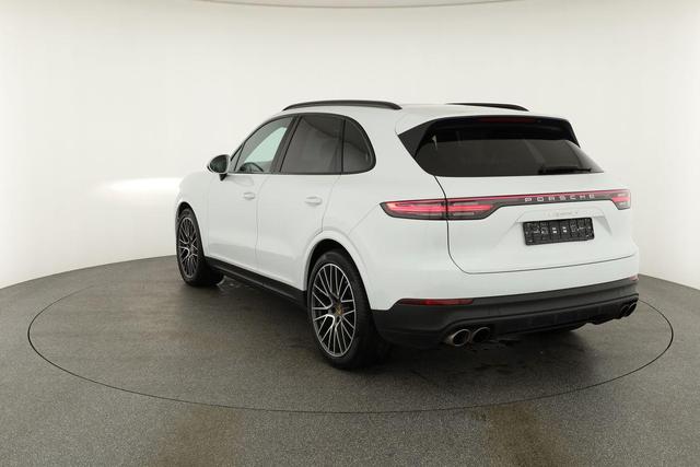 Porsche Cayenne S Sport Chrono, LED, AHK, Pano, Bose, Luft, 21-Zoll 