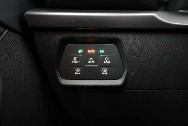 Cupra Leon Sportstourer 2.0 TSI 150 kW 4Drive DSG 4Drive, AHK, Navi, Side, Matrix, el. Klappe, 18-Zoll, 5 J.-Garantie 