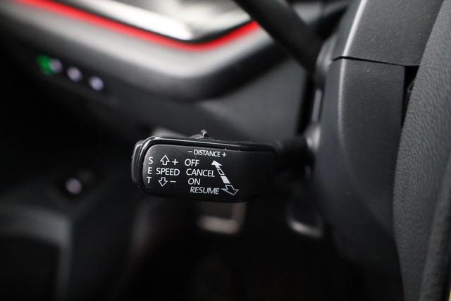 Skoda Octavia Combi RS Plus 4x4 TDI DSG, AHK, HuD, Matrix, Side, 19-Zoll 