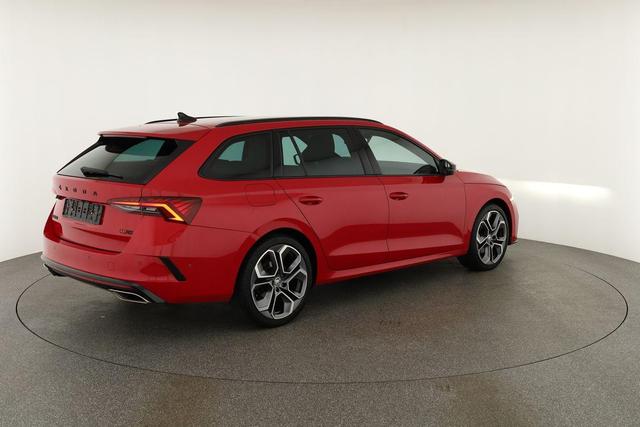 Skoda Octavia Combi RS Plus 4x4 TDI DSG, AHK, HuD, Matrix, Side, 19-Zoll 