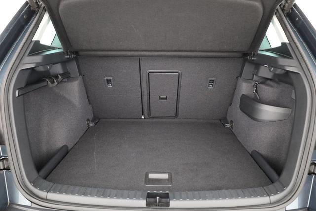 Skoda Karoq Style 1.5 TSI DSG Style, LED, Navi, Kamera, ACC, AppConnect, Ladeboden 