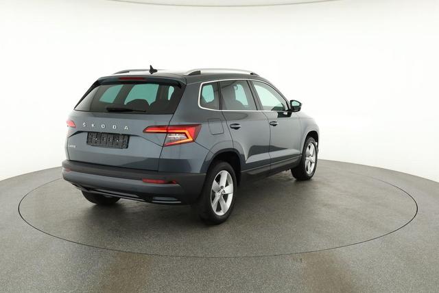 Skoda Karoq Style 1.5 TSI DSG Style, LED, Navi, Kamera, ACC, AppConnect, Ladeboden 