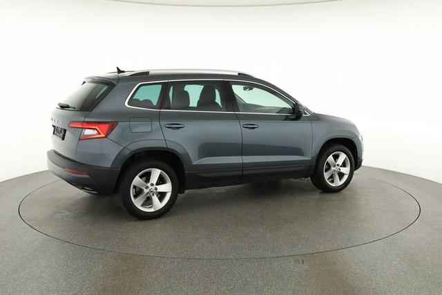 Skoda Karoq Style 1.5 TSI DSG Style, LED, Navi, Kamera, ACC, AppConnect, Ladeboden 