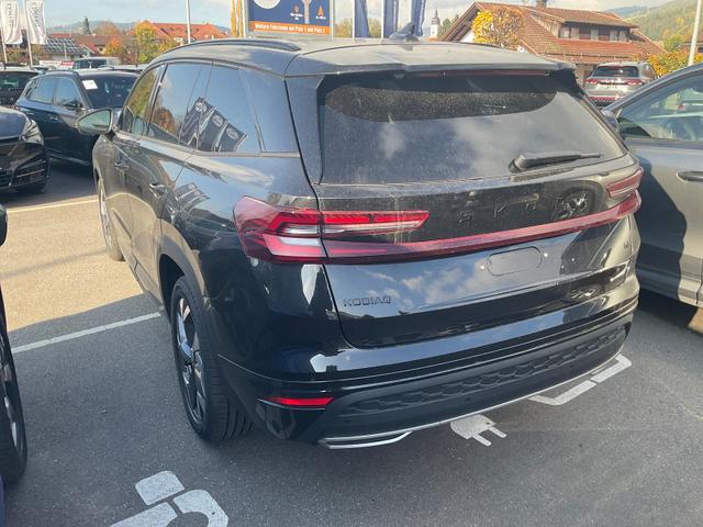 Skoda Kodiaq 1.5 TSI iV 150 kW Sportline Sportline, AHK, Matrix, Kamera, el. Klappe, 19-Zoll, 4 J.-Garantie 