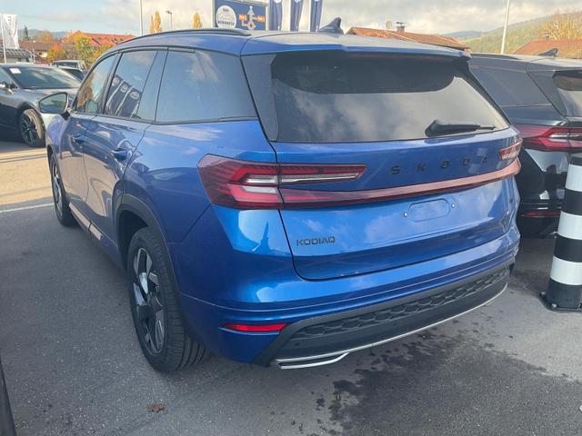 Skoda Kodiaq 1.5 TSI iV 150 kW Sportline Sportline, AHK, Matrix, Kamera, el. Klappe, 19-Zoll, 4 J.-Garantie 