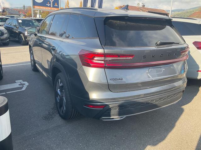Skoda Kodiaq 1.5 TSI iV 150 kW Sportline Sportline, AHK, Navi, Matrix, Kamera, el. Klappe, 19-Zoll, 4 J.-Garantie 
