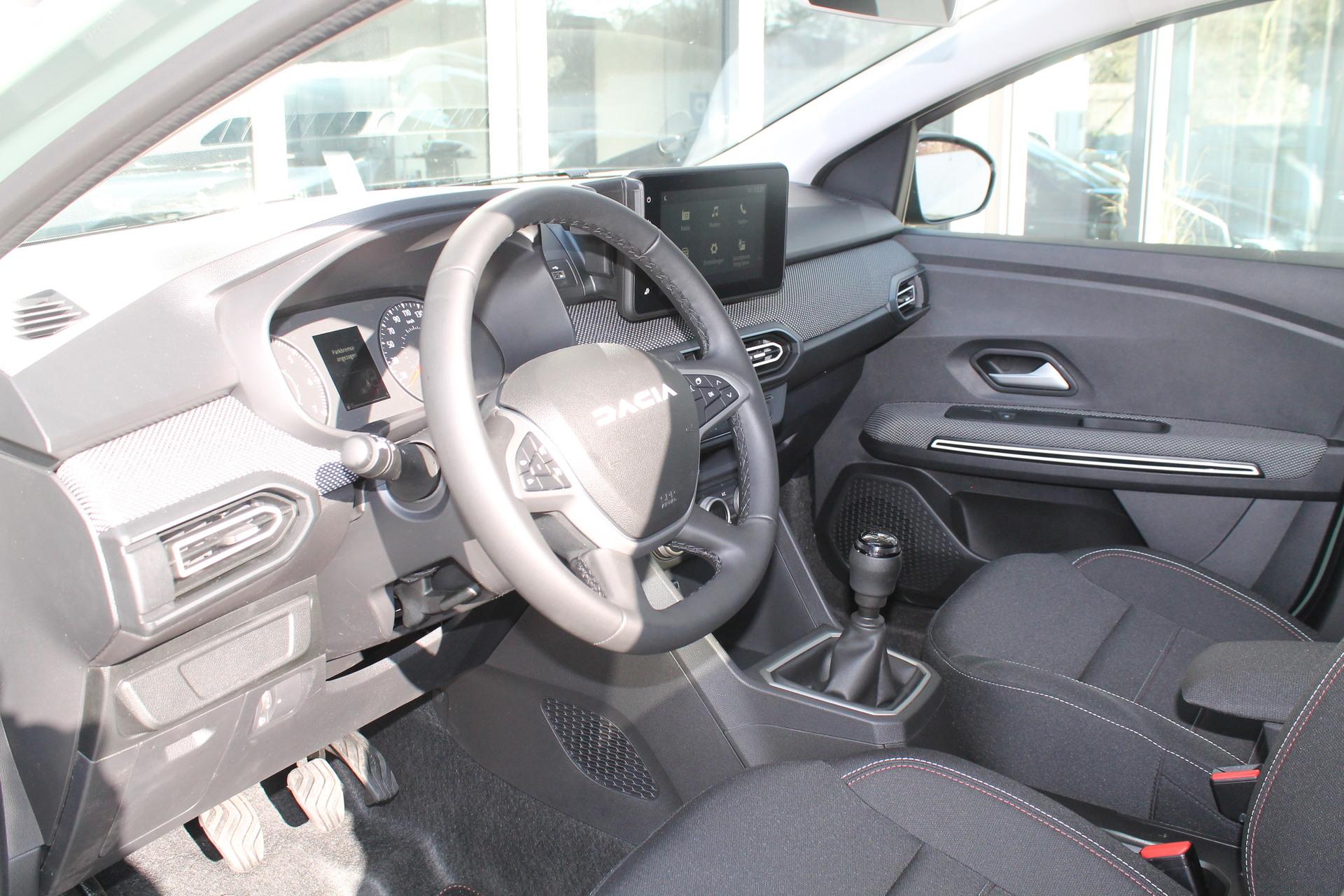 Dacia Jogger Extreme 7-Sitz Sitzhzg PDC ToterWinkelAs. Camera Klima »  Reimport EU-Neuwagen günstig kaufen mit Rabatt