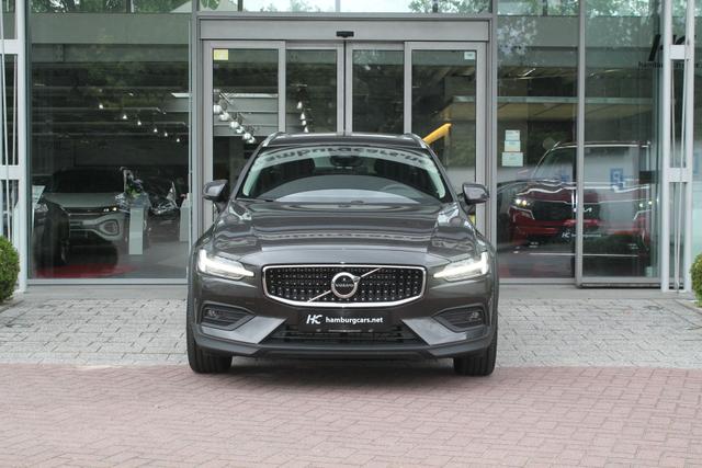 Volvo V60 Cross Country CC B4 AWD AHK Leder AssistenzPaket Klima-SItz-LichtP. 