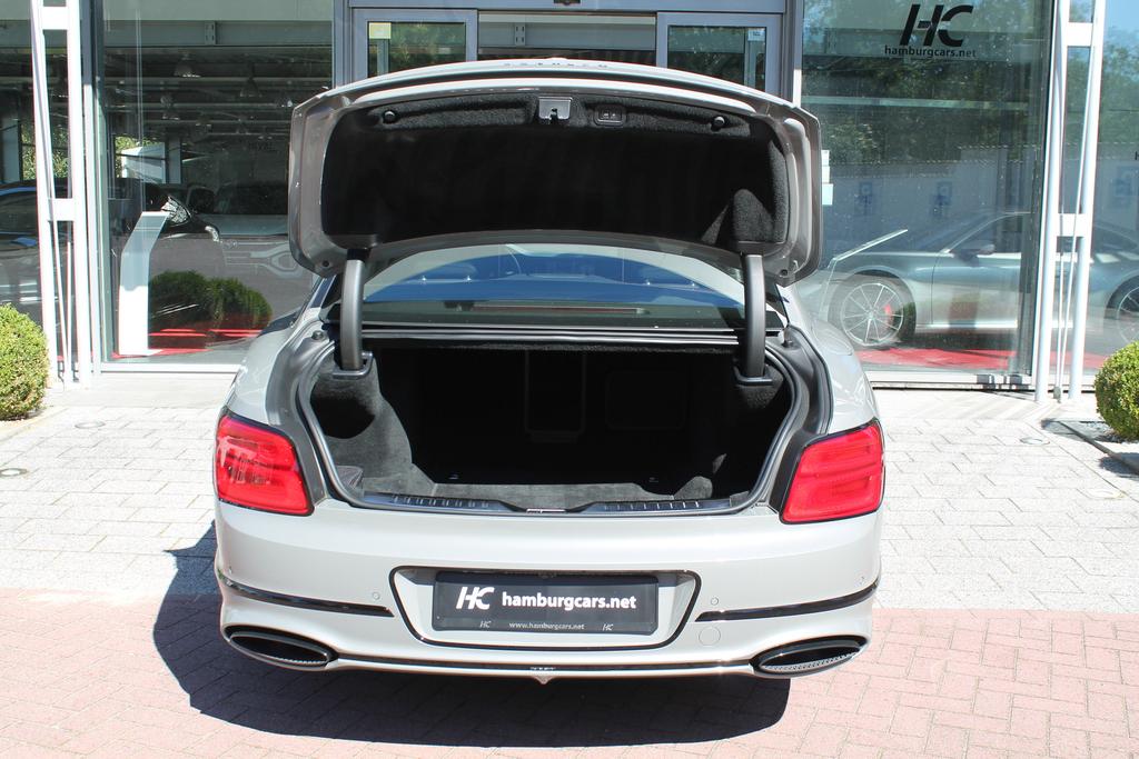 Bentley Continental Coupé in Grau gebraucht in Reutlingen für