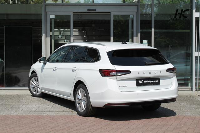 Skoda Superb Combi Selection iV 1,5 PHEV AHK HUD Navi, Winter-Assistenz-Infotainment-Transport-Paket 