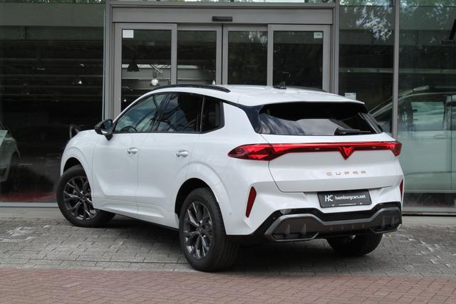 Cupra Terramar Business 1.5eTSI DSG BusinessP. EDGE Paket HUD 360Cam- DIGITAL DRIVE - INTELLIGENT L Gep&auml;cktrennnetz 