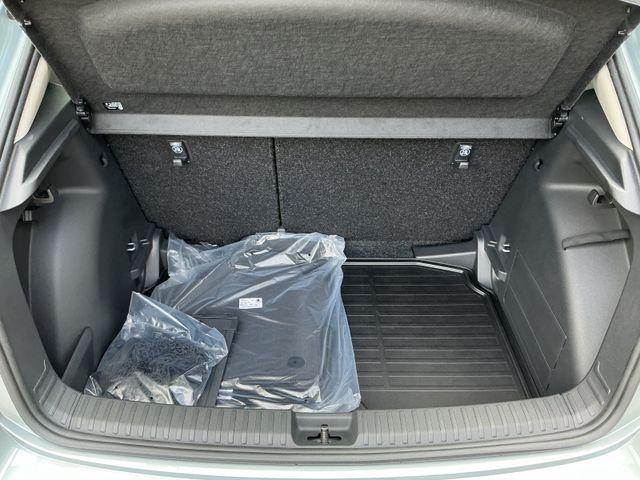 Skoda Fabia 1.0 TSI Classic *SHZ,PDC V+H,KAMERA* 