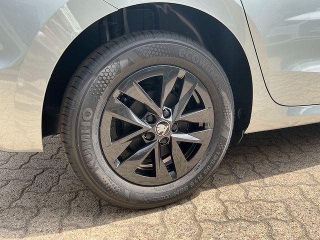Skoda Fabia 1.0 TSI Classic *SHZ,PDC V+H,KAMERA* 