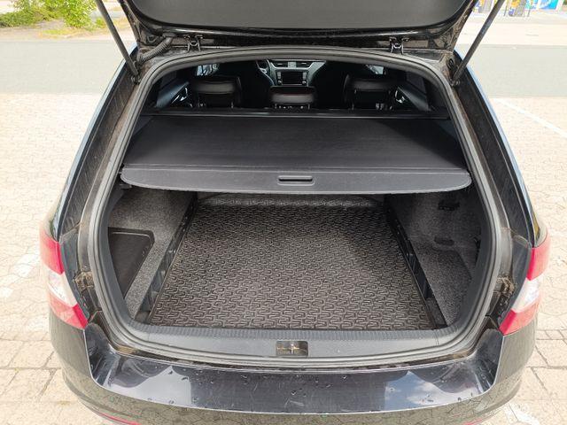 Skoda Octavia Combi RS 2.0 TDI DSG 