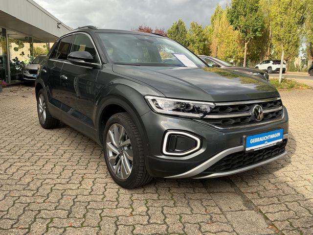 Volkswagen T-Roc 1.5 TSI DSG Move mit STANDHEIZUNG und AHK 