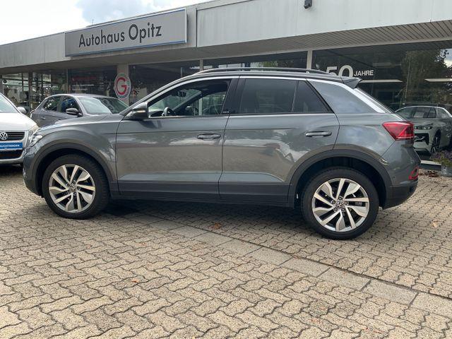 Volkswagen T-Roc 1.5 TSI DSG Move mit STANDHEIZUNG und AHK 