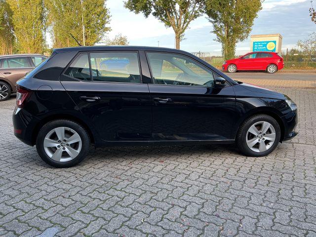 Skoda Fabia 1.0 TSI Style *1.HAND,WENIG KM* 