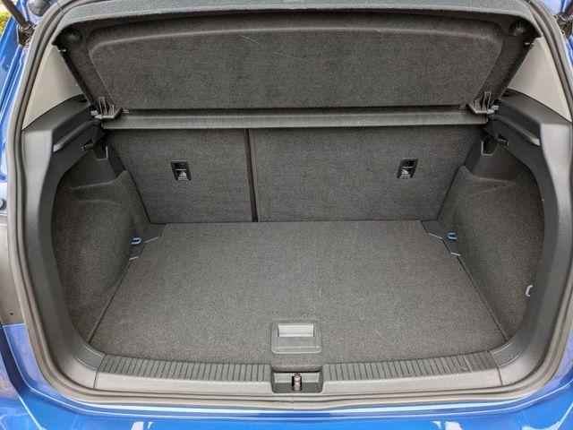 Volkswagen T-Cross Life *1.HAND,NAVI,T&Uuml;V NEU* 