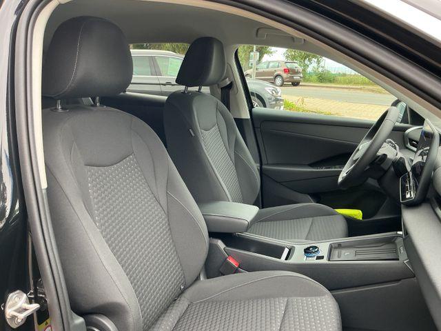 Volkswagen T-Roc 1.5 eTSI DSG Life *NAVI,5J.GAR.,ALLWETTERR 