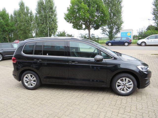 Volkswagen Touran 1.5 TSI Comfortline *OHNE ZULASSUNGSM&Ouml;GL. 